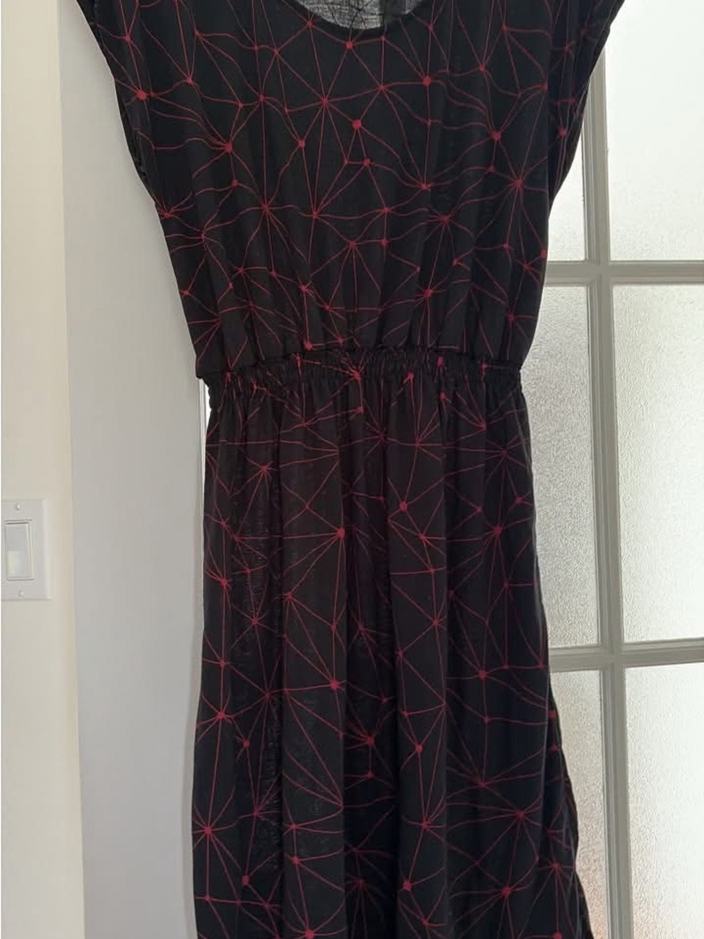 E.Black Midi Dress with Red Geometric Print - Women